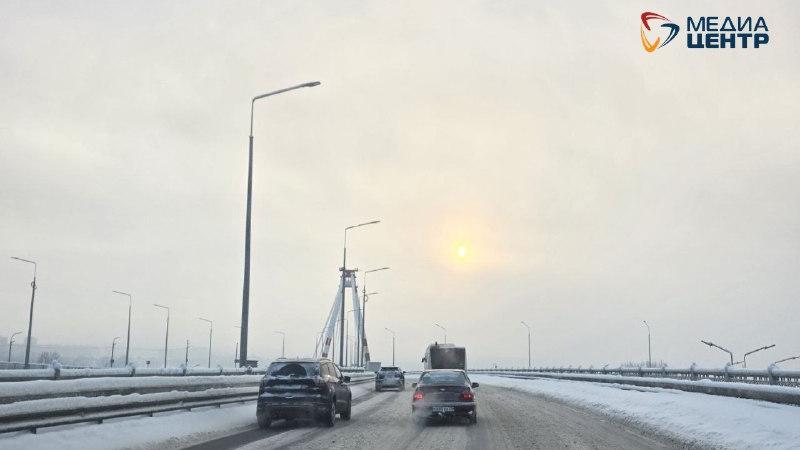 Капитальный ремонт Октябрьского моста в Череповце продолжался все новогодние выходные