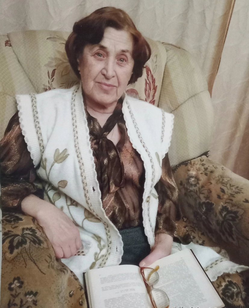 Минина журналист.jpg Минина журналист.jpg