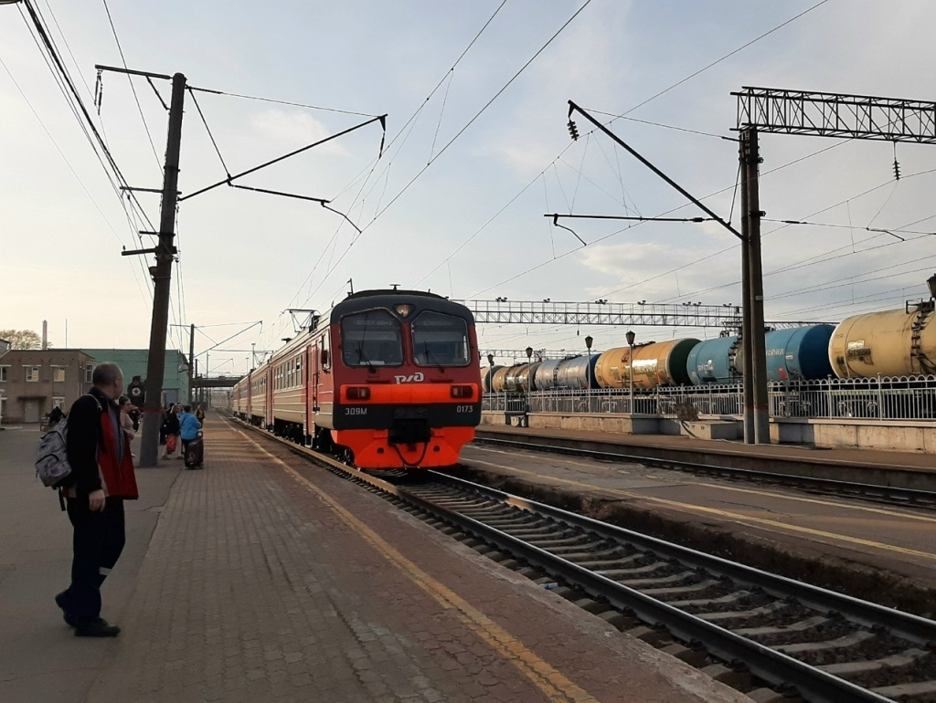 электричка.jpg