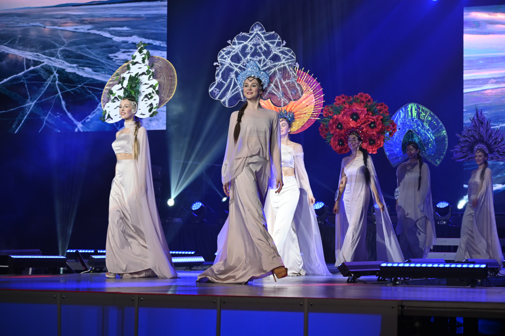 Кокошники 1.JPG