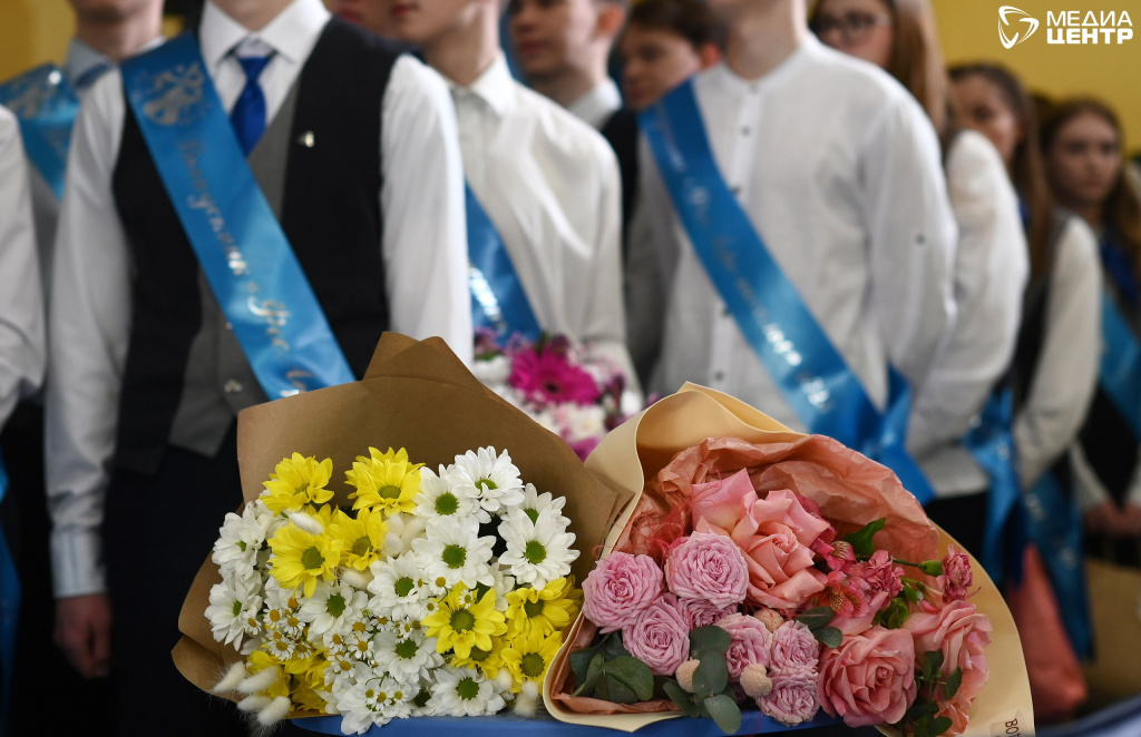 последний звонок.jpg последний звонок.jpg