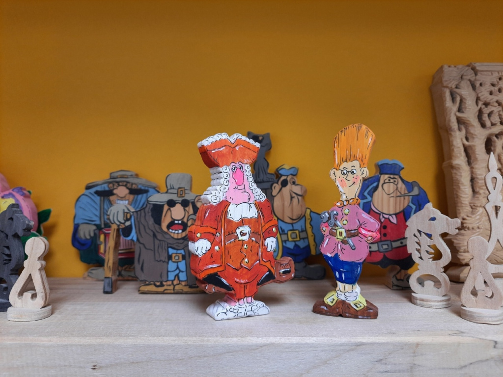 Фигурки 7.jpg Фигурки 7.jpg