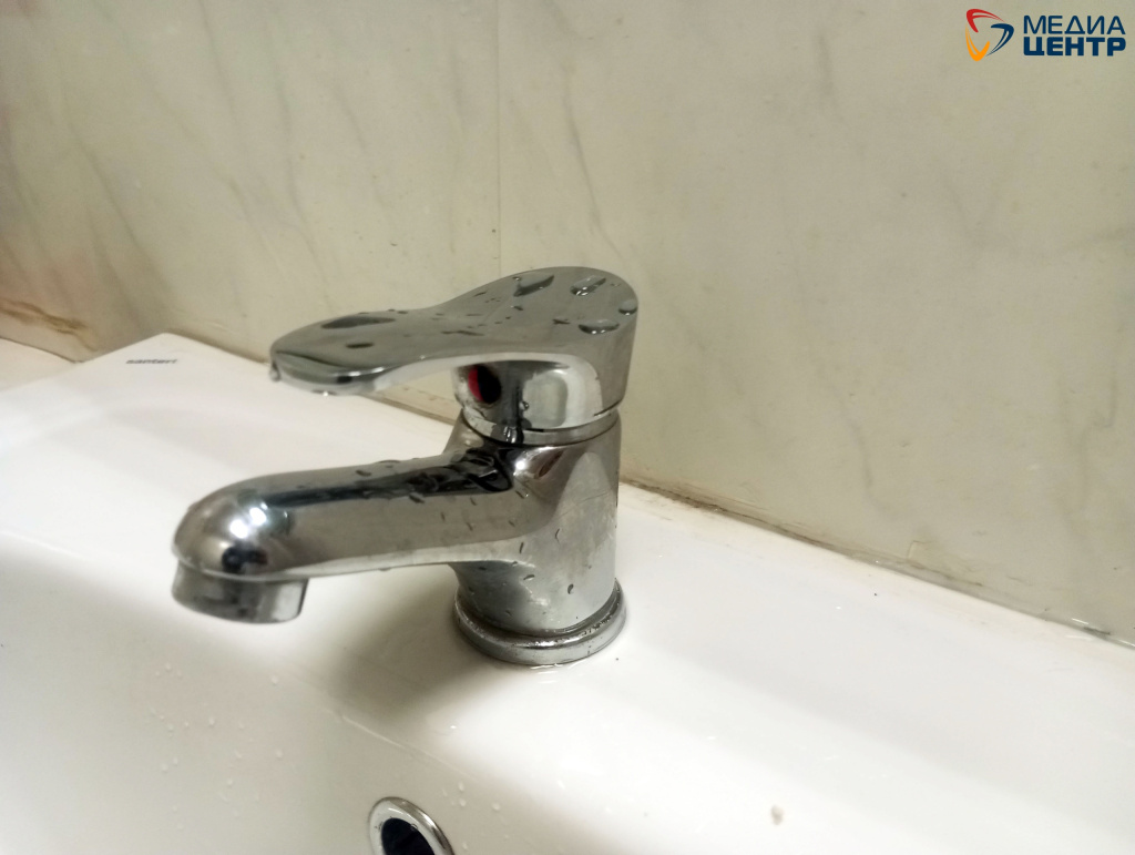 кран.jpg кран.jpg