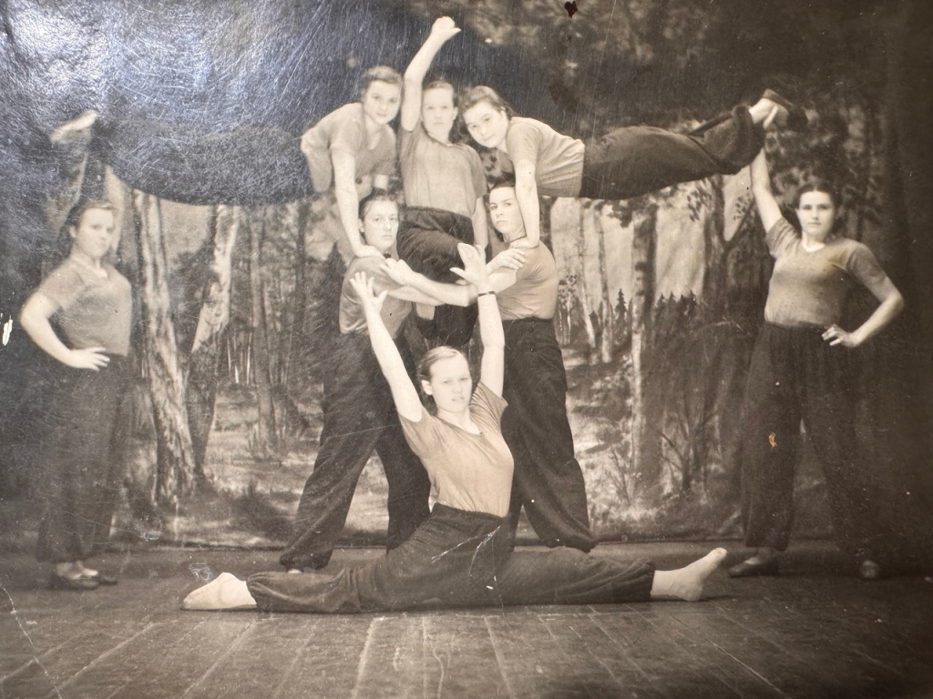 в молодости.jpg