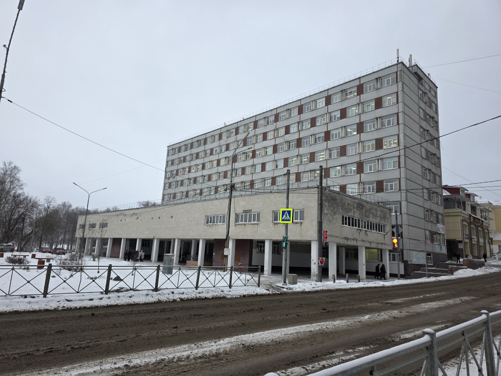 ЧГУ Советский, 8.jpg