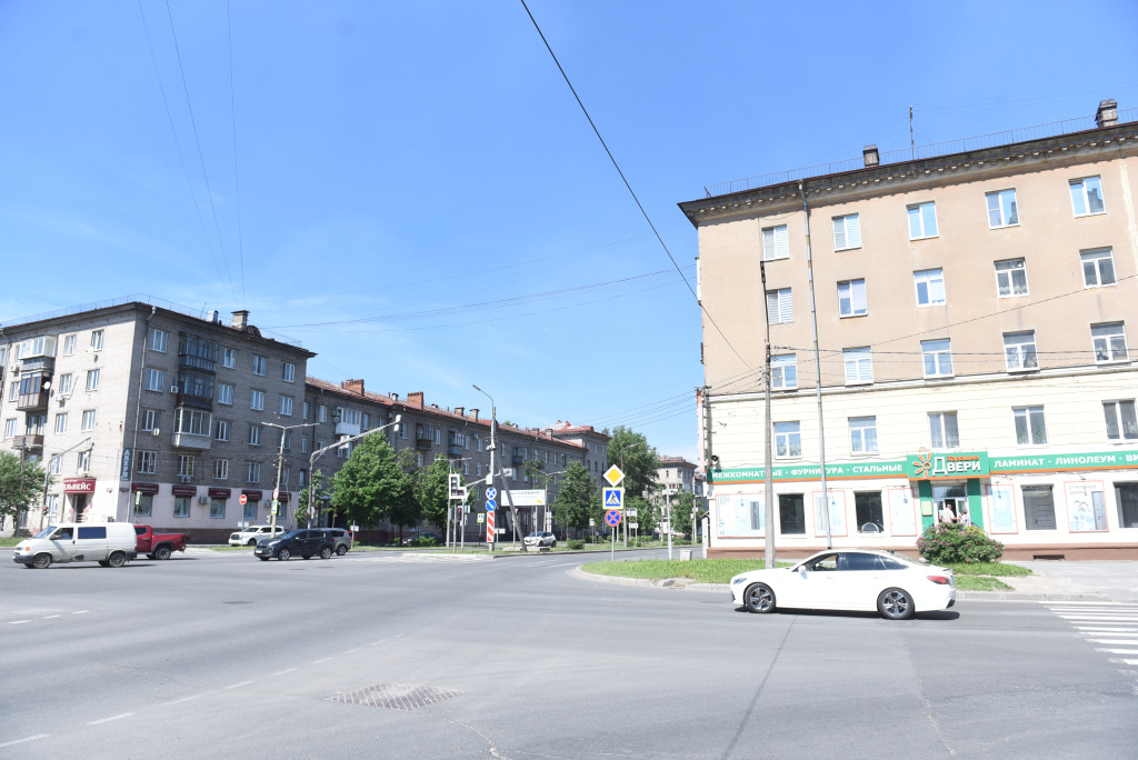 дома перекресток.JPG