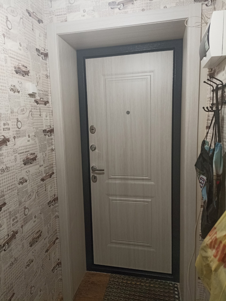 2 Новая дверь.jpg 2 Новая дверь.jpg