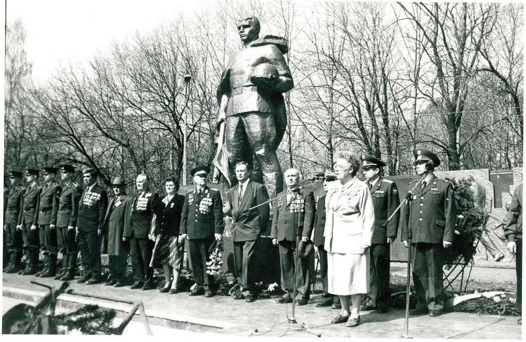 воинский мемориал.jpg