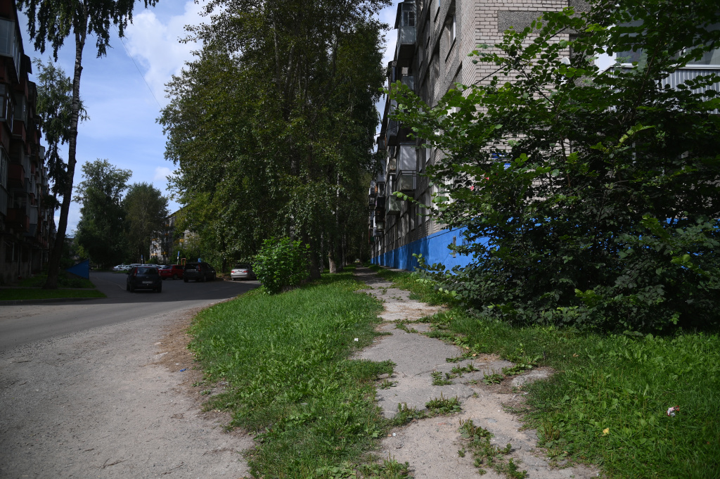 тротуар Северный район 2 фото ташева.JPG
