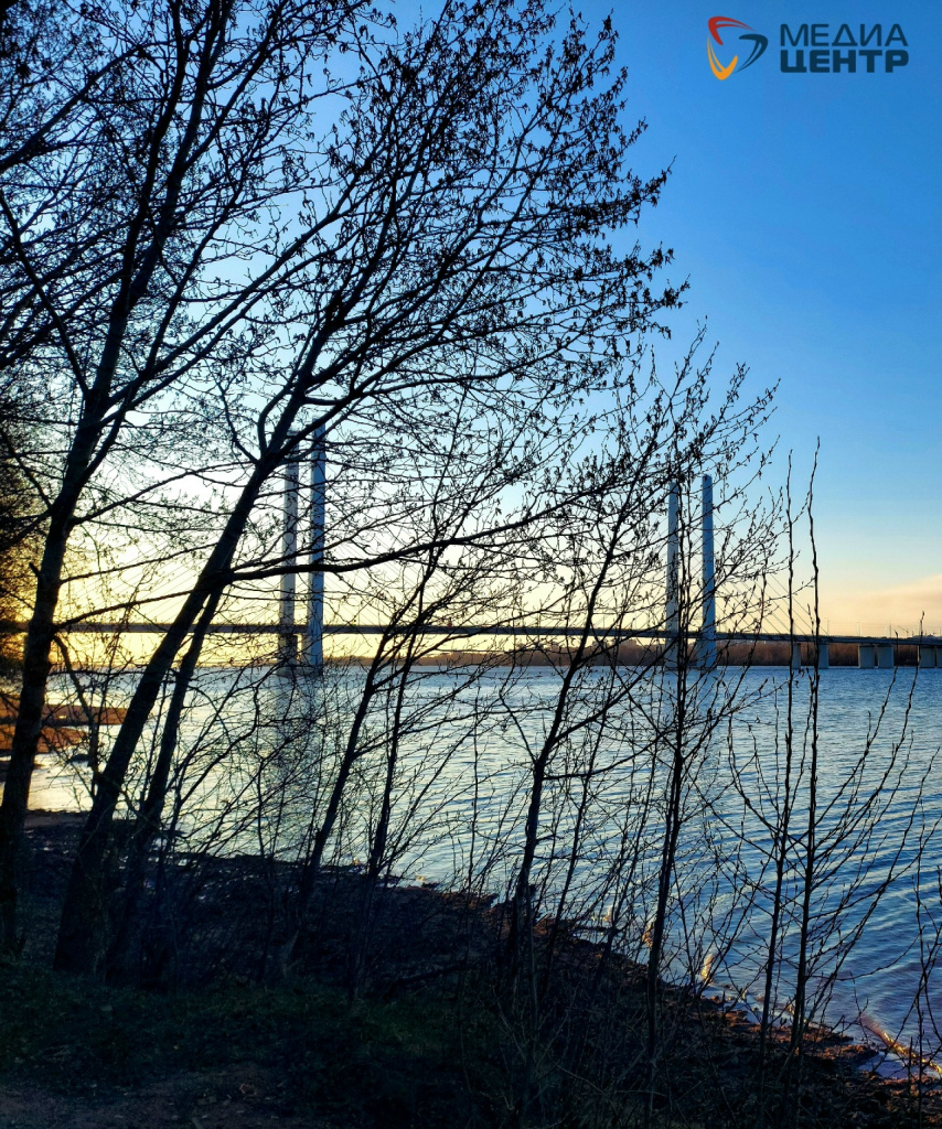 весна погода река мост.jpg