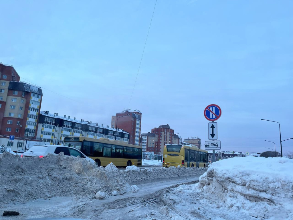 коммунальщики снегопад.jpg