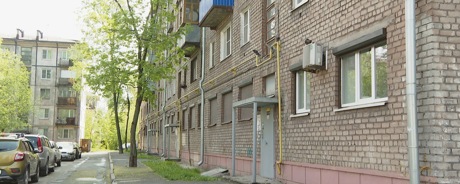 Прокуратура взяла под контроль два проблемных дома в Череповце