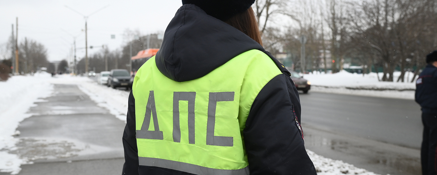 Курьера на электросамокате ищет полиция в Череповце
